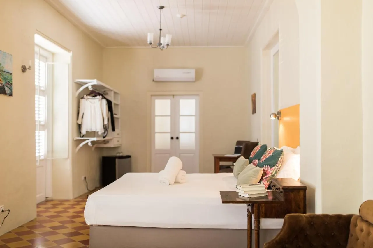Landhuis Klein Santa Martha Boutique Hotel Restaurant. Soto Curaçao